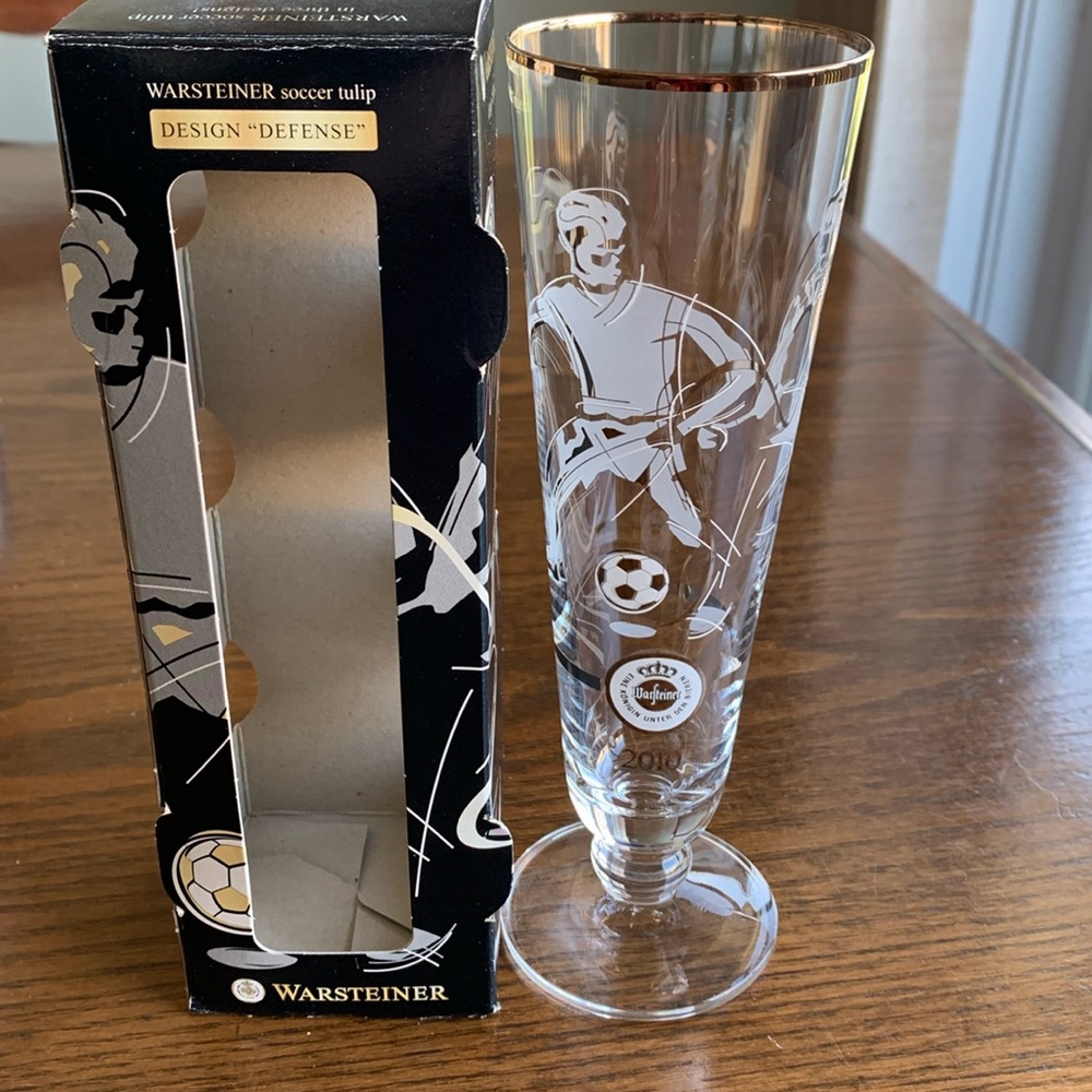 Warsteiner  collectible World Cup 2010  Defense tulip beer glass new in box